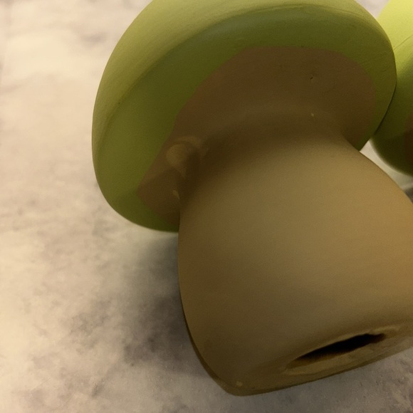 Lot of 2 Ceramic Mushrooms Green and White Polka Dot Tops for Display or… - Picture 8 of 8